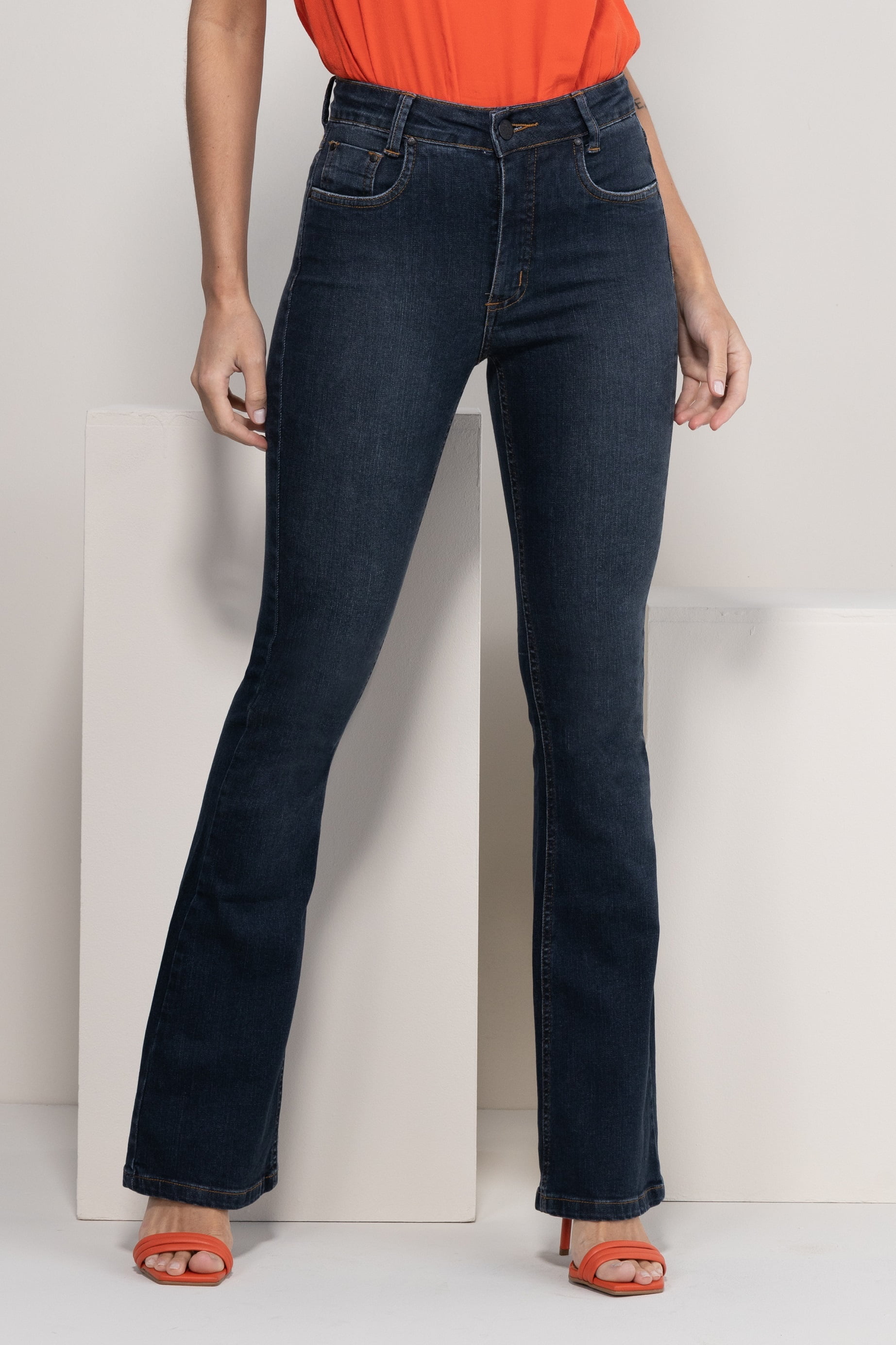 Calça Flare Jeans Escura F2023030