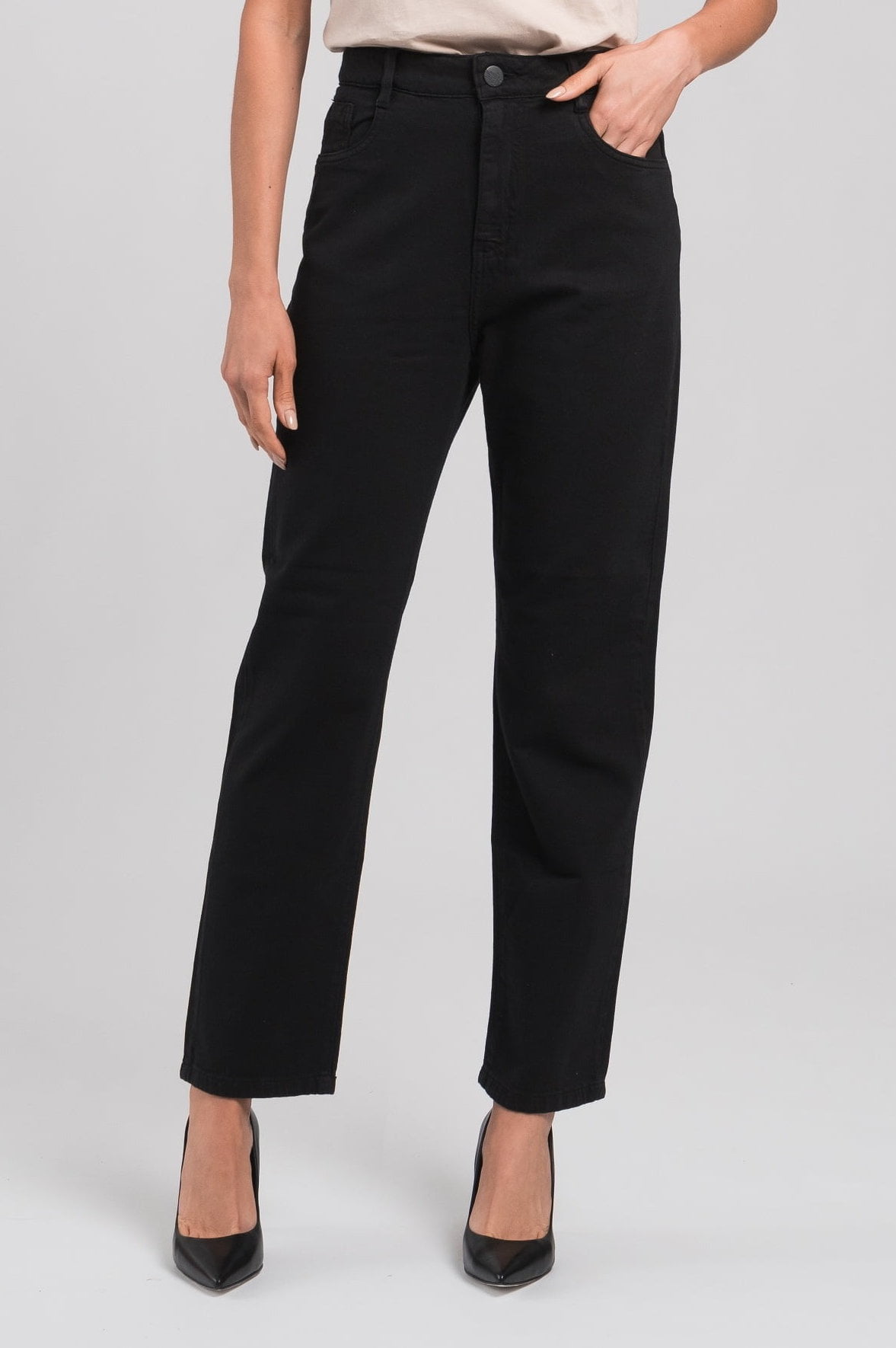 Calça Mom Preta F2023176PR