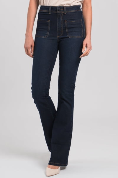 Calça Flare Jeans Escuro com Bolsos Frontais F2933