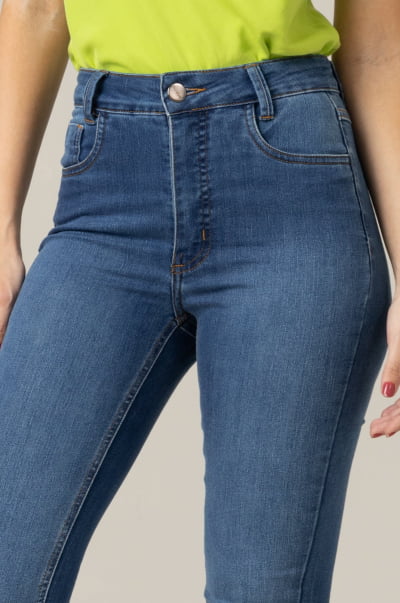 Calça Flare Jeans Feminina Azul Médio F2023028