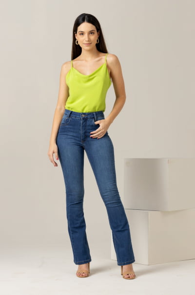 Calça Flare Jeans Feminina Azul Médio F2023028
