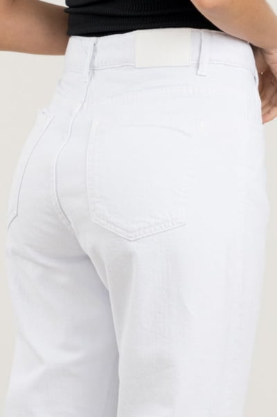 Calça Mom Branca F2023176BR
