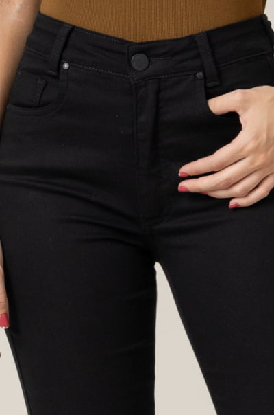Calça Reta Feminina Preta F23103PT